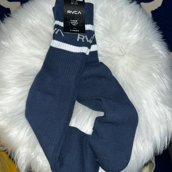 RVCA 2 pk crew socks - Picture 1 of 4